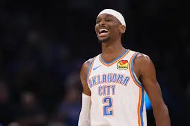 NBA 季後賽雷霆亞歷山大與湖人詹姆斯同場競技畫面